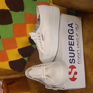 Superga platform sneakers 2750 brand new size 8 womens
